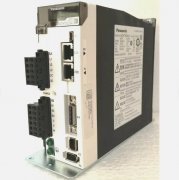 <b>松下株式会社 PANASONIC 伺服驱动器 MCDHT3520NA1：驱动精准与高效的卓越之选</b>